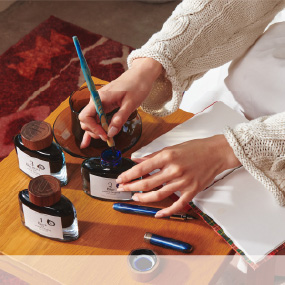 겨울의 색을 담은 잉크 모음전